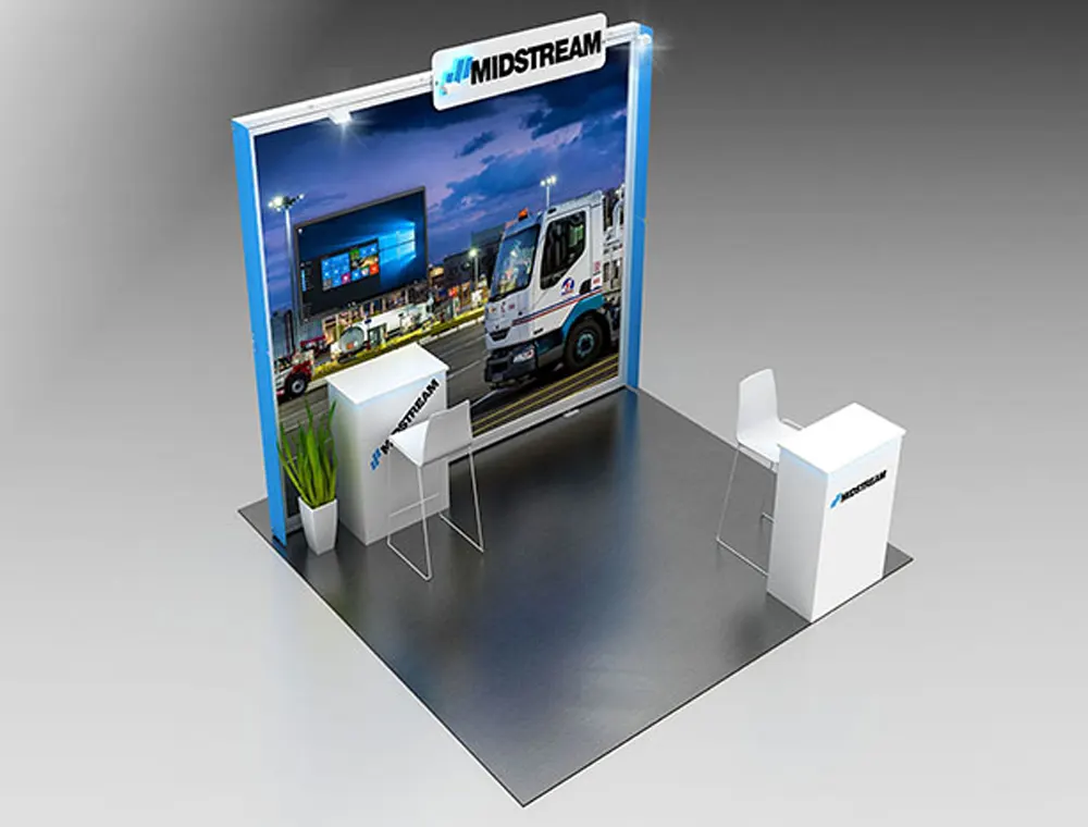10x10 booth with reception desk and panels