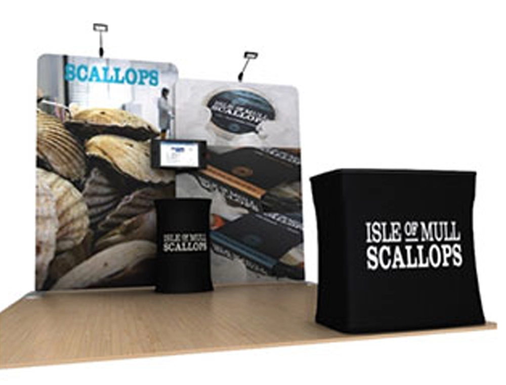 10x10 trade show stand with storage counter