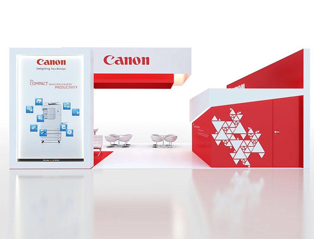 20x30 exhibit with interactive demo stations