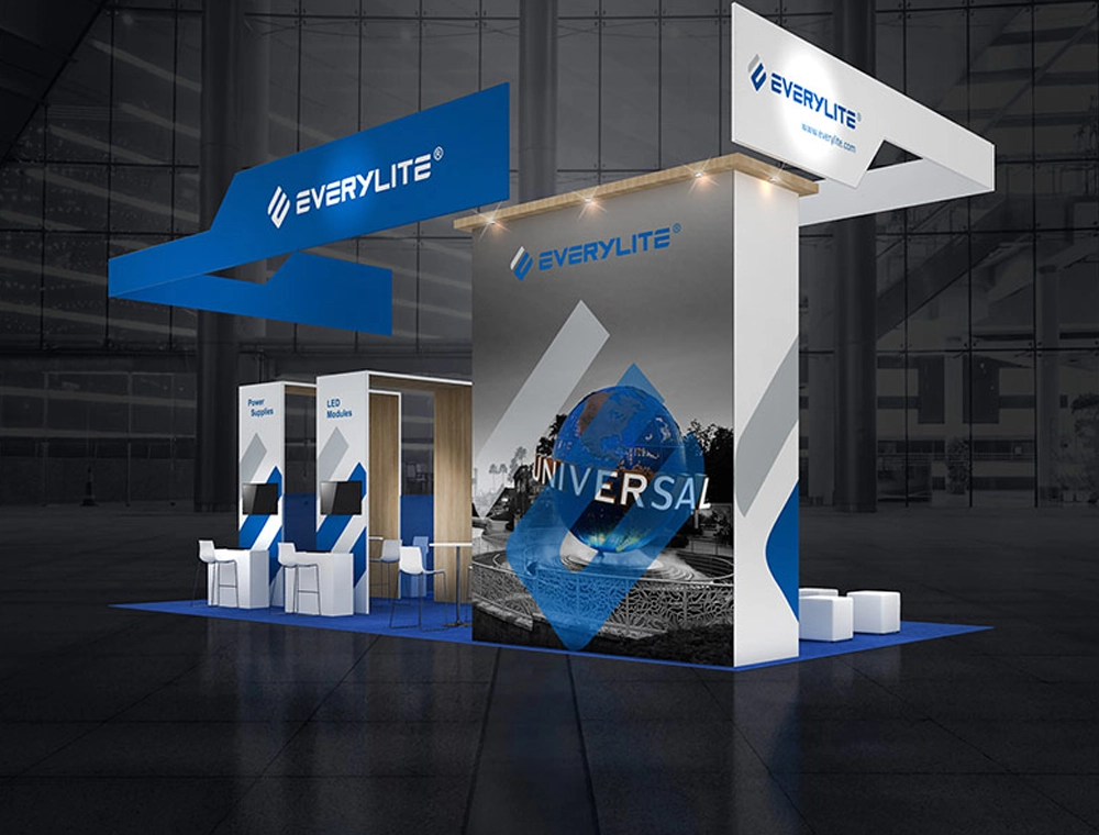 20x40 exhibit booth with engaging displays