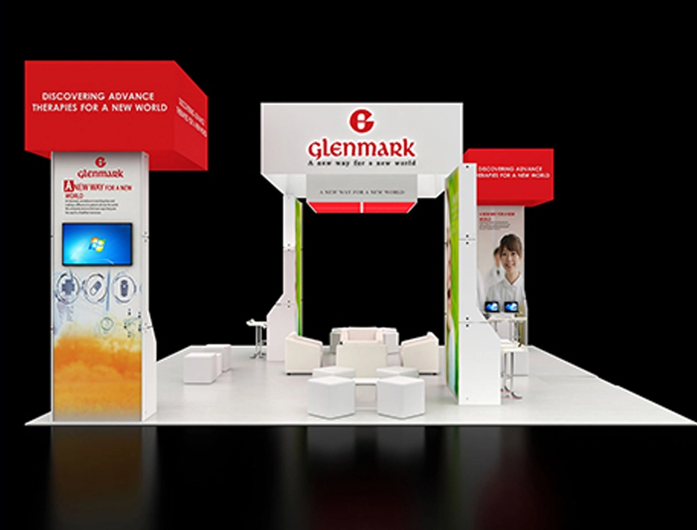 30x30 trade booth with LED header and counters