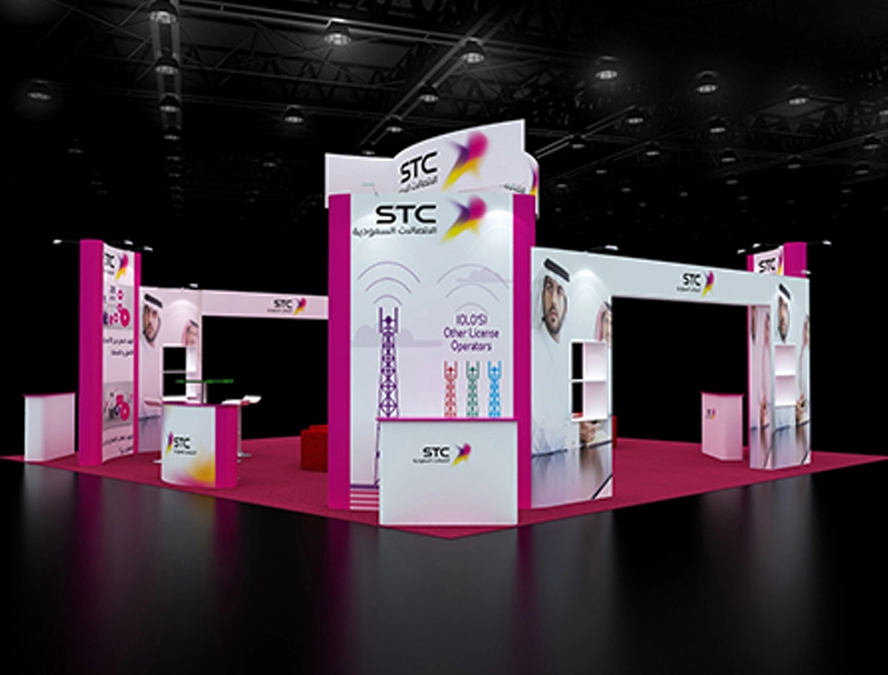 Exhibit booth 30x30 with open product display walls