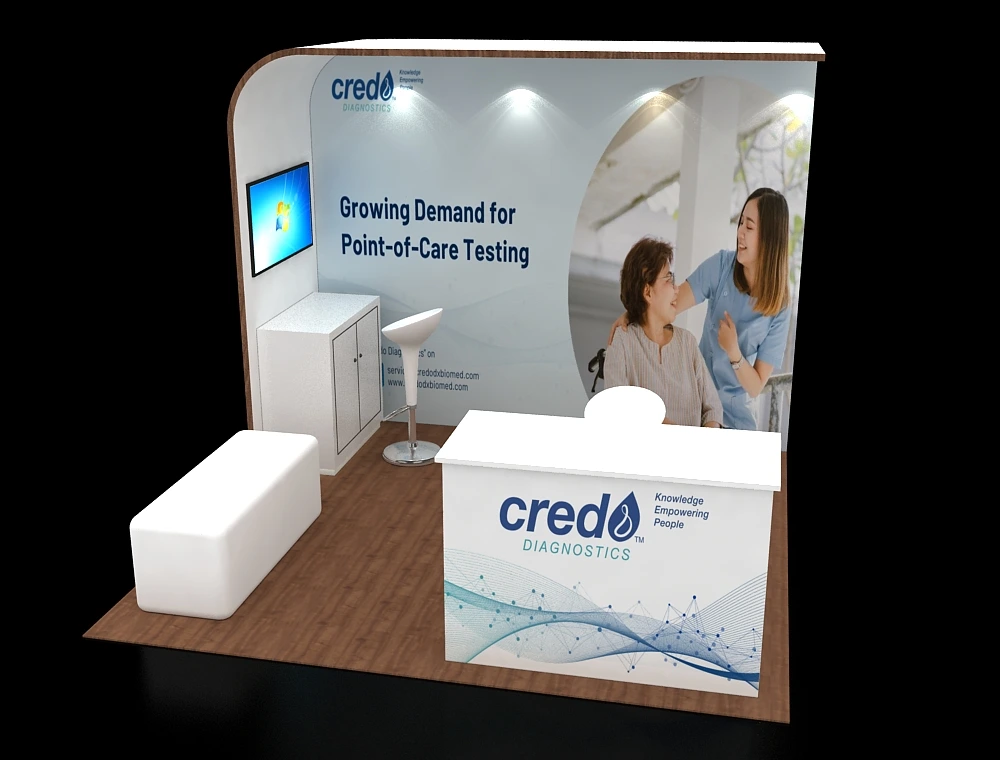 10×10 trade-show booth with central back wall graphic